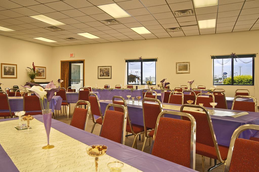 Americas Best Value Inn And Suites - Nevada Restaurant foto